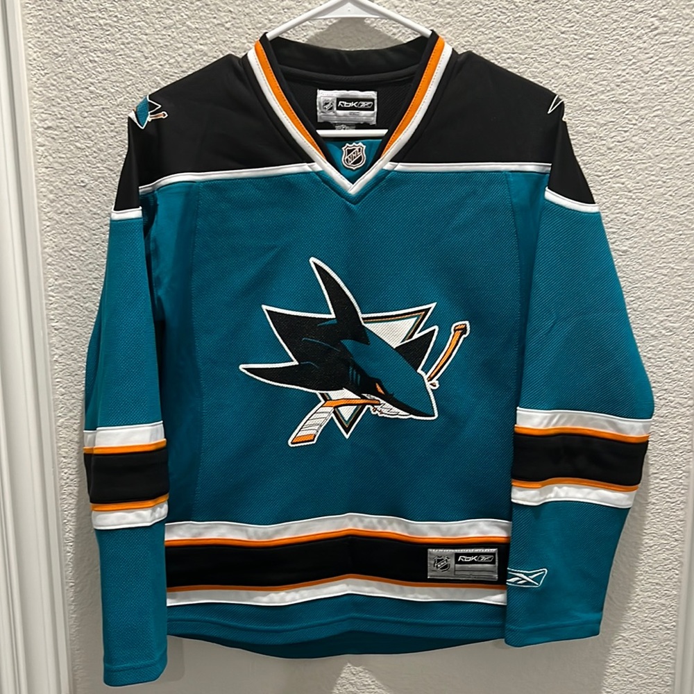 RBK NWOT NHL licensed women’s cut jersey San Jose Sharks hockey GORGEOUS DETAILS